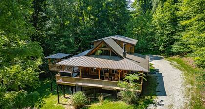 Pet friendly, located by Lake Lemon