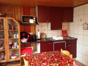 Réfrigérateur, micro-ondes