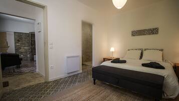 5 Schlafzimmer, Bügeleisen/Bügelbrett, kostenloses WLAN, Bettwäsche