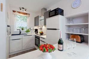 Imagen sin descripción, 4 de 20, botón