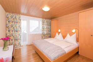 1 bedroom, travel crib, WiFi, bed sheets