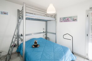 3 chambres, fer et planche Ă repasser, Wi-Fi gratuit