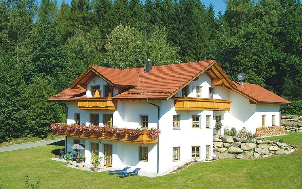 FeWo Reisinger (Arnbruck)-Haus Sommer