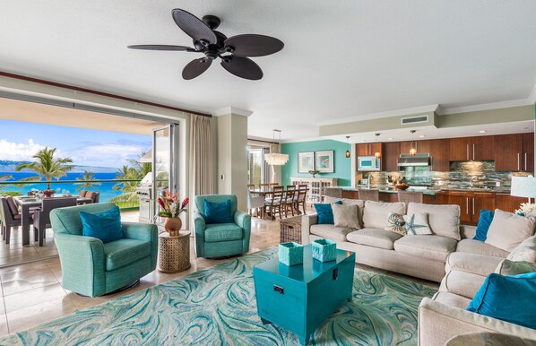 Televisión, reproductor de DVD y estéreo 