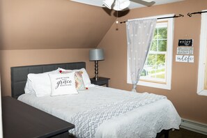 3 Schlafzimmer, Bügeleisen/Bügelbrett, Reisekinderbett, kostenloses WLAN