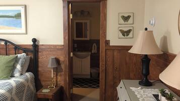 5 عدّة غرف نوم ومكواة/لوح كي وواي فاي وملاءات أسرّة