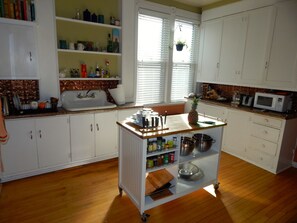 Fridge, microwave, oven, stovetop - Enjoy Downtown Marquette Living! (Marquette)