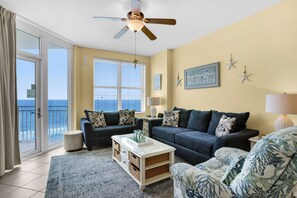 Een televisie en een dvd-speler