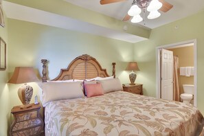 2 bedrooms, travel cot, WiFi, bed sheets