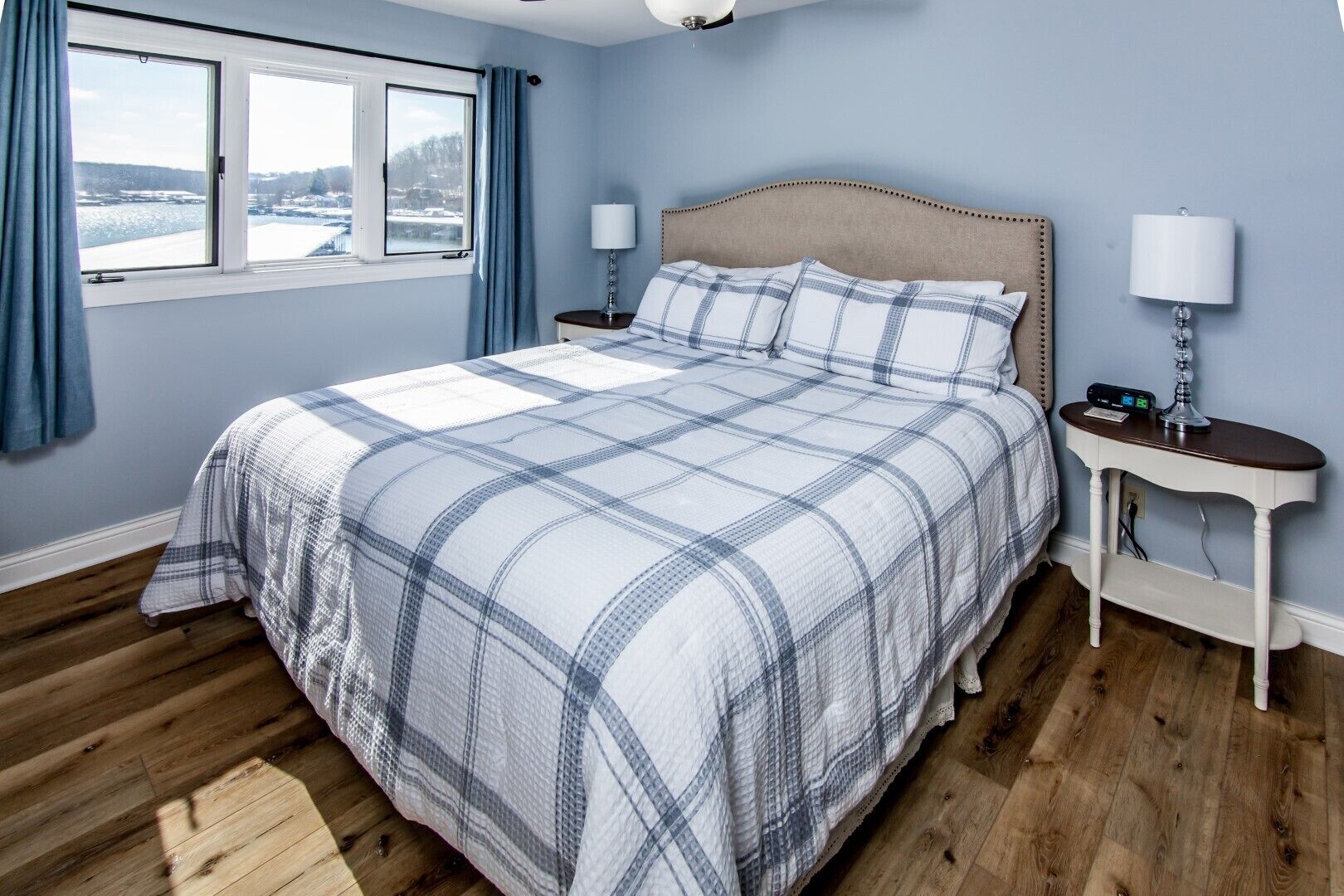 3 bedrooms, iron/ironing board, travel cot, free wifi