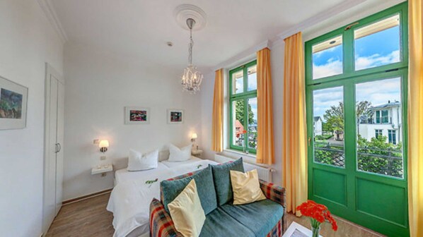 Imagen sin descripción, 1 de 6, botón