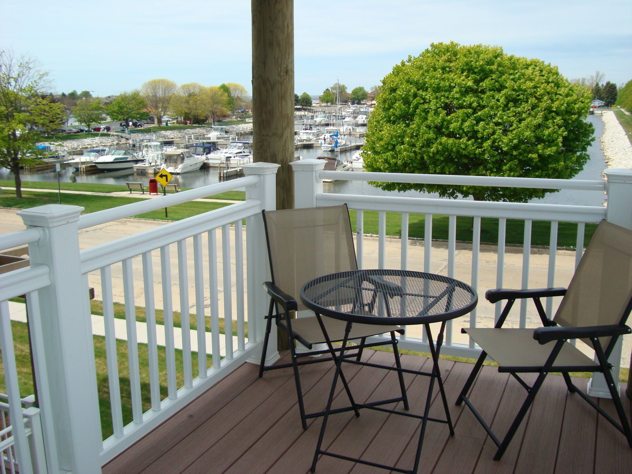 3 Bed, 2 Bath Condo with Large Balcony offering Amazing Marina & Harbor Views