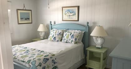 Semi oceanfront location with a 3 min walk to the ocean and Gift Card