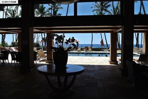 Outdoor pool - Elua Village Beach Front Townhomes - 2 Bdrm Premier Unit, Ocean Views, Top Rated (Kihei)