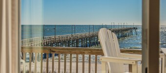 JOLLY DAVE'S: frente al mar 4 BR / 3 BA en Topsail Beach, para 12 personas