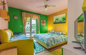 4 bedrooms, free WiFi, bed sheets