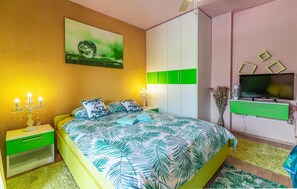 4 bedrooms, free WiFi, bed sheets