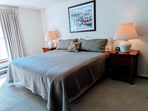 1 chambre, fer et planche à repasser, accès Internet, draps fournis