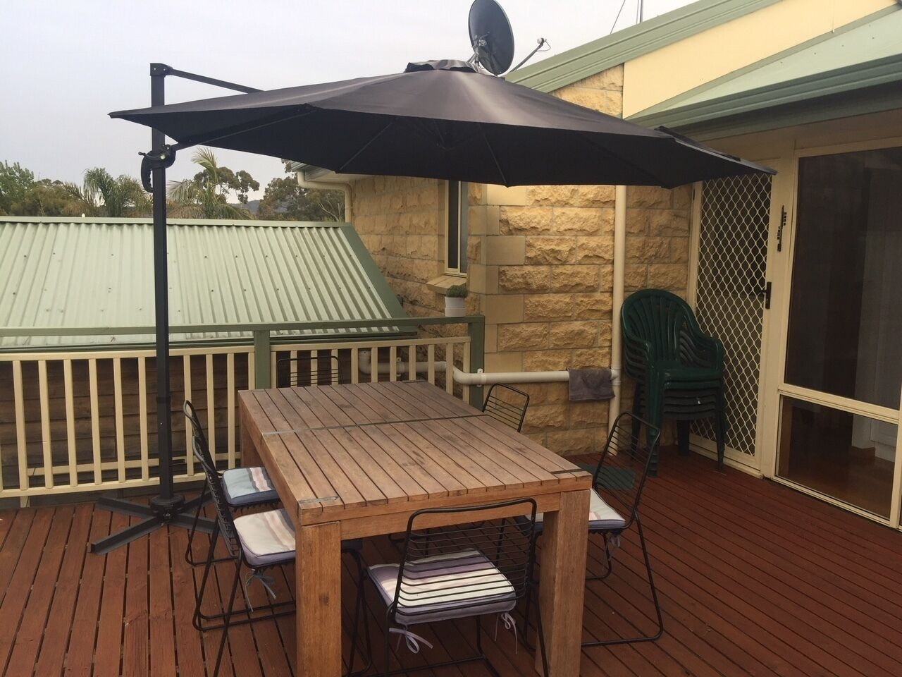 Close to the Beach. Gateway to Maria Island. — image 20