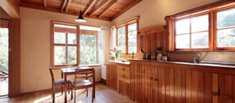 The Cabin-Wake up to the sound of native birdlife.