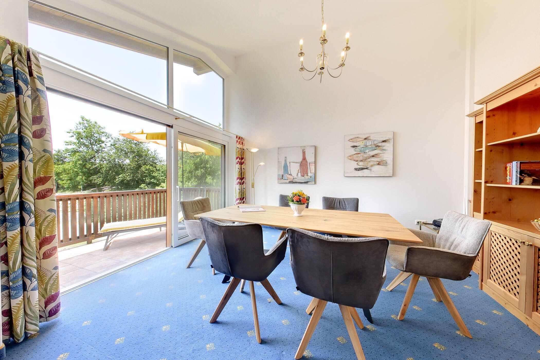 Suite | In-room dining