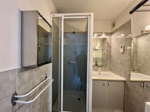 Dusche