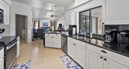 CANAL HOME! WARM PRIVATE POOL! FAMILY MEMORIES! WIFI! GRILL! BABY SUPPLIES!