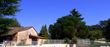 Piscine extérieure, piscine chauffée
