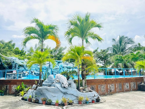 Precia Villavert Beach Resort