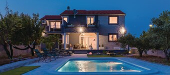 Splendida casa a Skradin-Dubravice