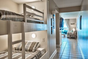 1 makuuhuone, silitysrauta/-lauta, ilmainen Wi-Fi, vuodevaatteet