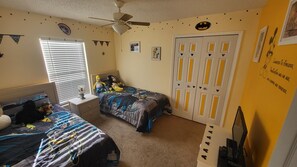 5 Schlafzimmer, Bügeleisen/Bügelbrett, Reisekinderbett, kostenloses WLAN