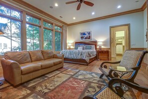 7 slaapkamers, een strijkplank/strijkijzer, gratis wifi, beddengoed