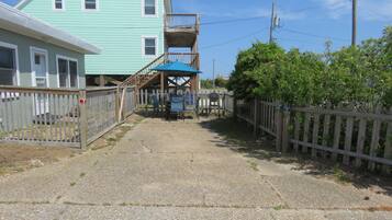 Enceinte de lâhĂ©bergement