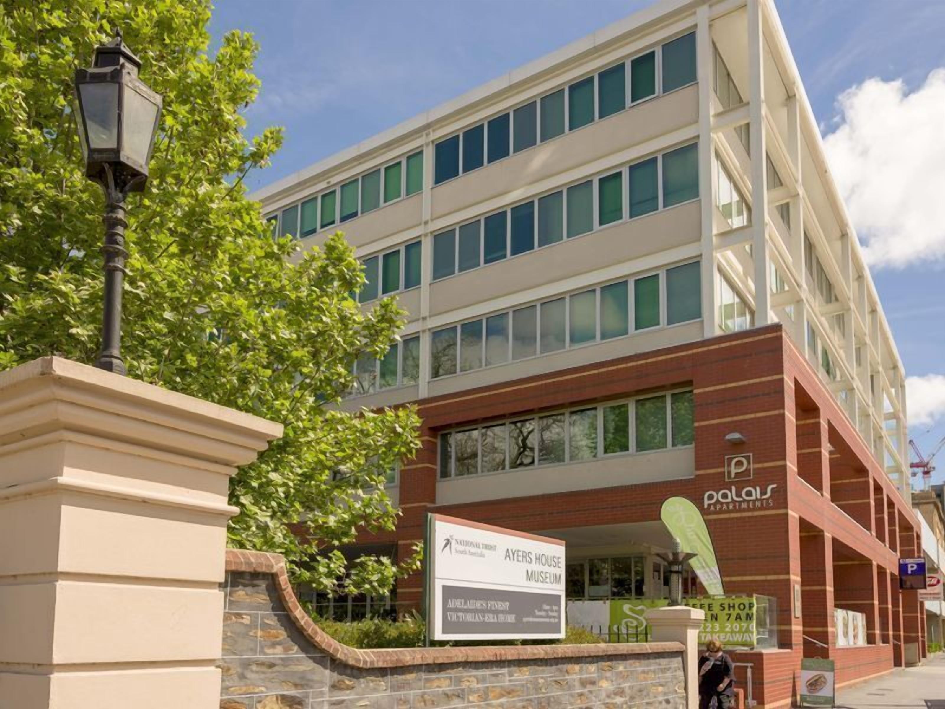 Central City Apartment on North Tce Single Bedroom