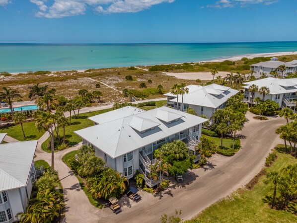 Exterior - Perfect location for a relaxing beach vacation! B3213B (Englewood)