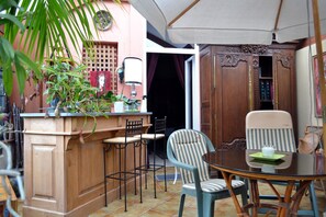 Outdoor dining - Quimper city center (Quimper)