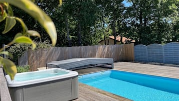 Indoor pool, outdoor pool