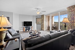TV - Yacht Club Villas #3-502 Wonderful Waterway Views! (North Myrtle Beach)
