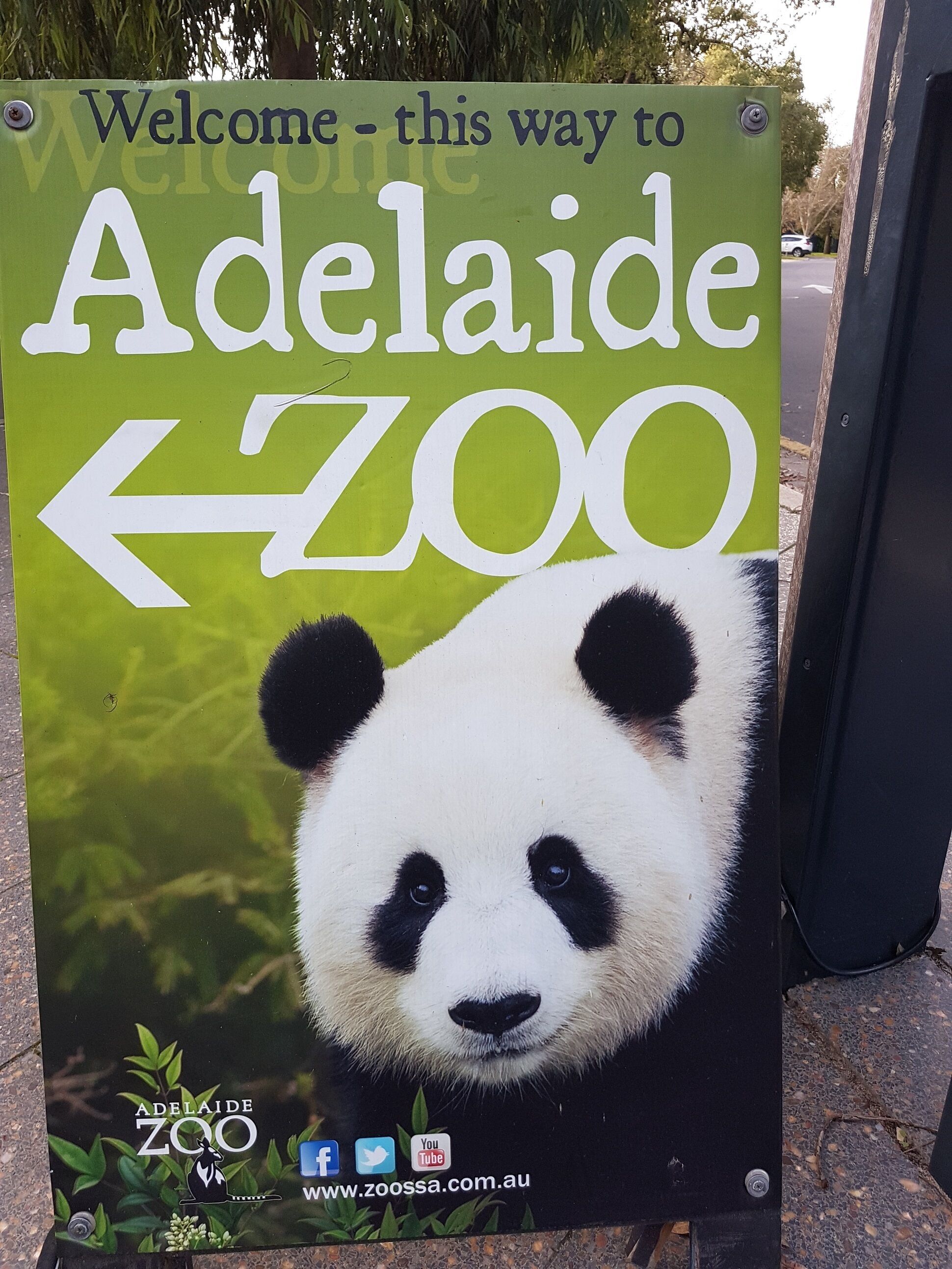 Adelaide Style Accommodation – GETAWAY – 2BR Home + FREE Secure Parking — image 12