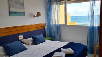 2 bedrooms, in-room safe, iron/ironing board, WiFi