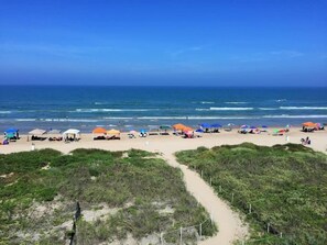 On the beach - Beachfront 2/2 condo, 2 King Master Suites, 2 Balconies, Just Updated (South Padre Island)