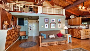 Lobby - Spacious 2BR\2BA home nestled in the ponderosa pines (Ruidoso)