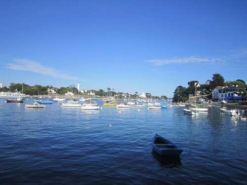 Welcome to Sainte-Marine! Cosy 3★ holiday apartment just 150m from the beach