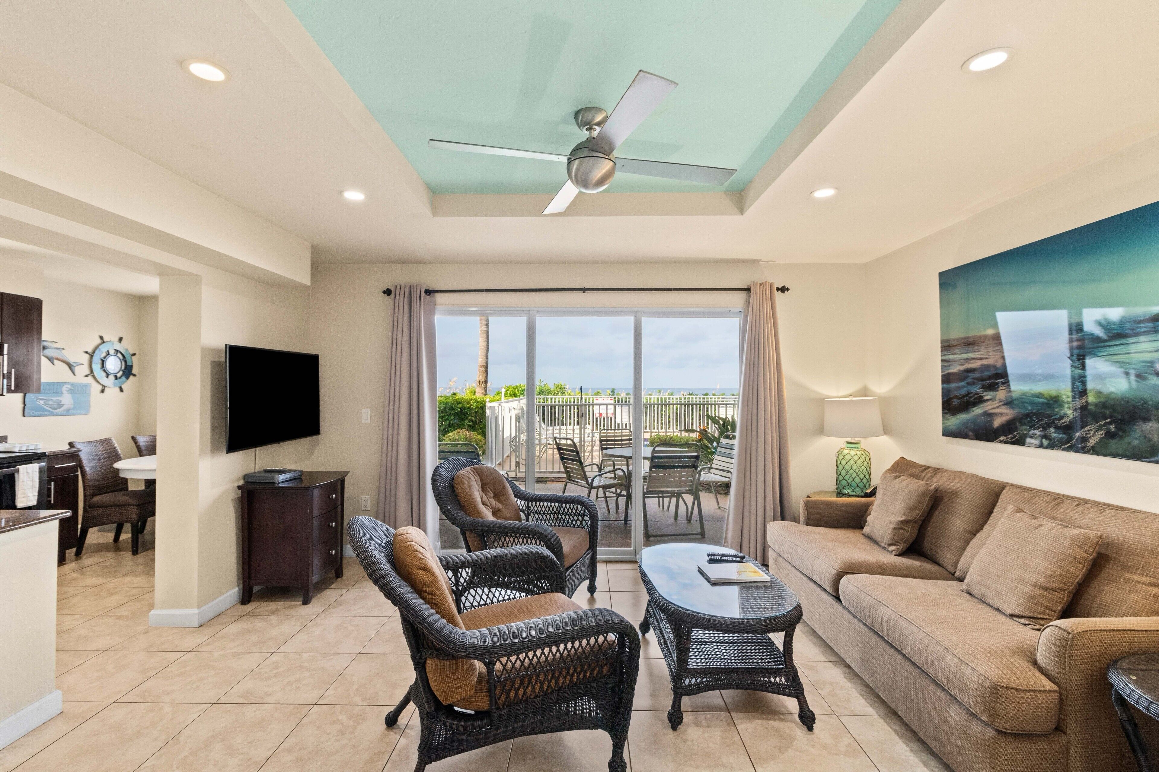 TV, DVD player, stereo, offices