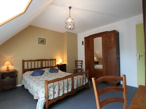 2 bedrooms, free WiFi