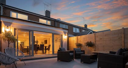 Modern Living in Old Town Stratford-upon-Avon