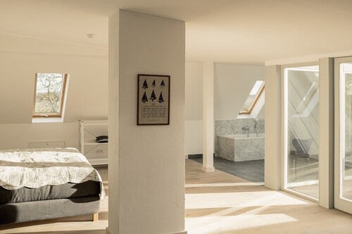 Apartment Gut Üselitz on Rügen - DG left
