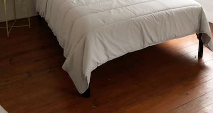 Helles und schönes Cottage in der Nähe von Spartanburg, Tryon Intl Eq Center, Asheville.