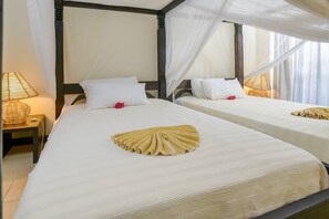 2 bedrooms, iron/ironing board, Internet, bed sheets